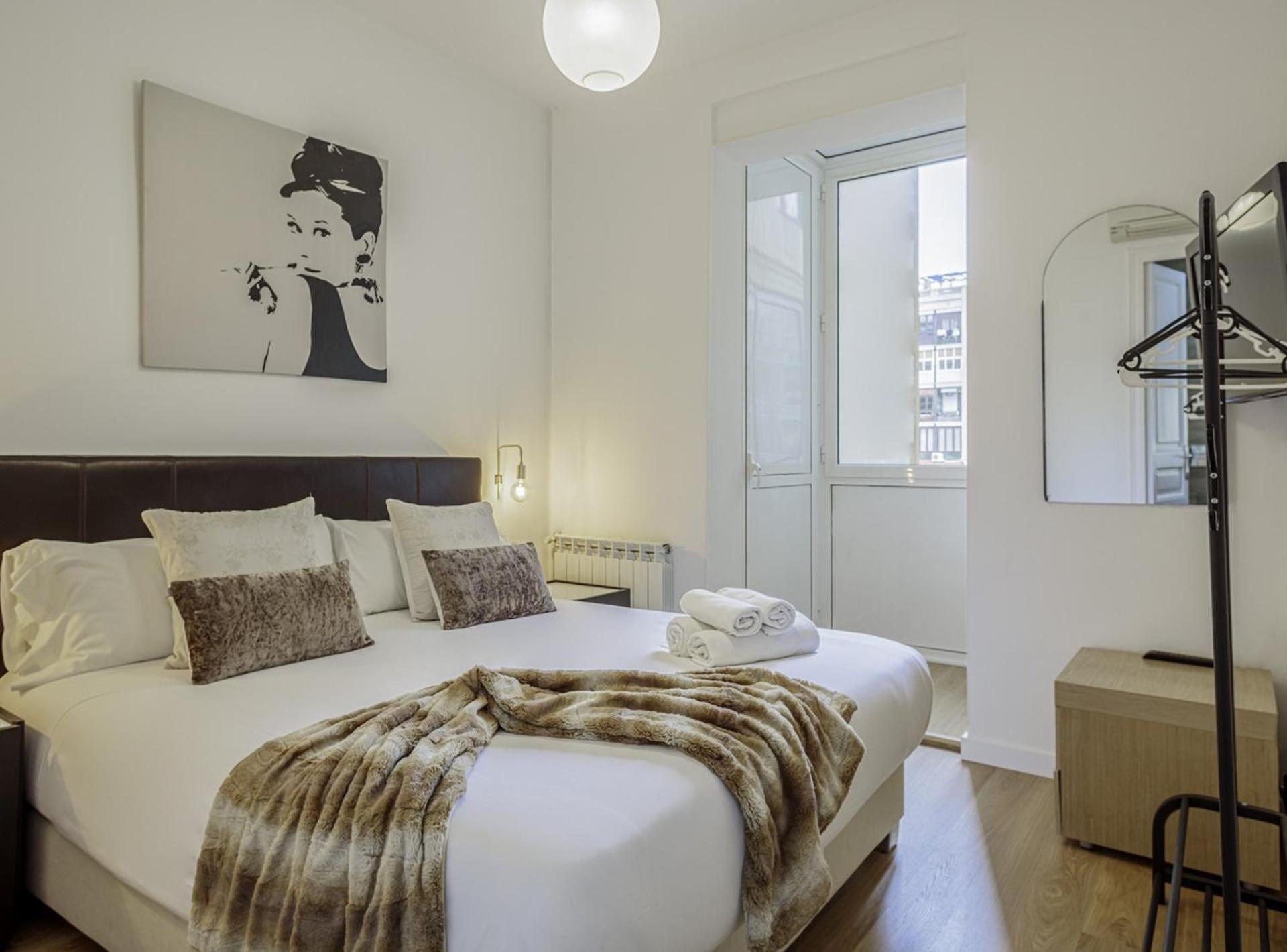Apartment Barcelonaforrent The Gaudi *